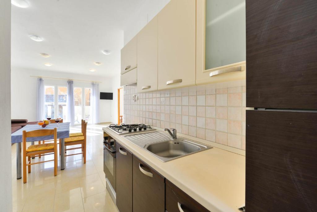 Apartments Adria - Twee Slaapkamers Appartement