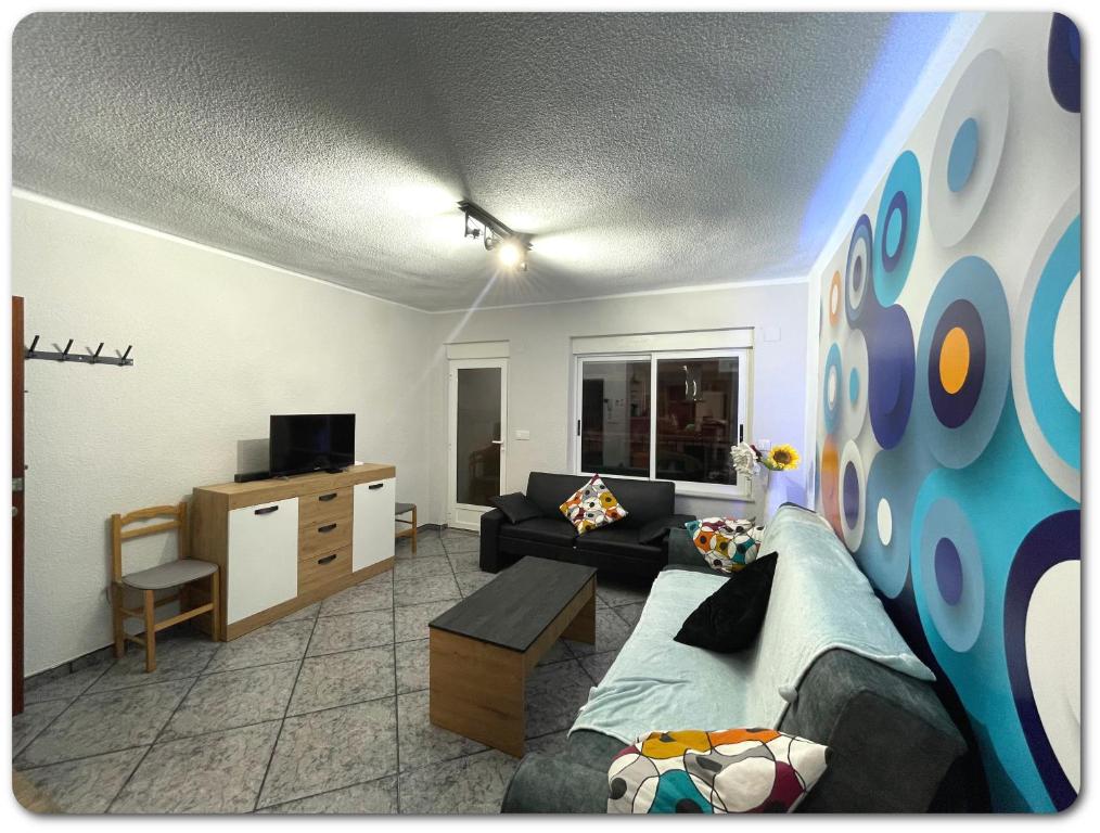 Televízia a/alebo spoločenská miestnosť v ubytovaní Magnifique Appartement • vue sur mer • Santa Pola