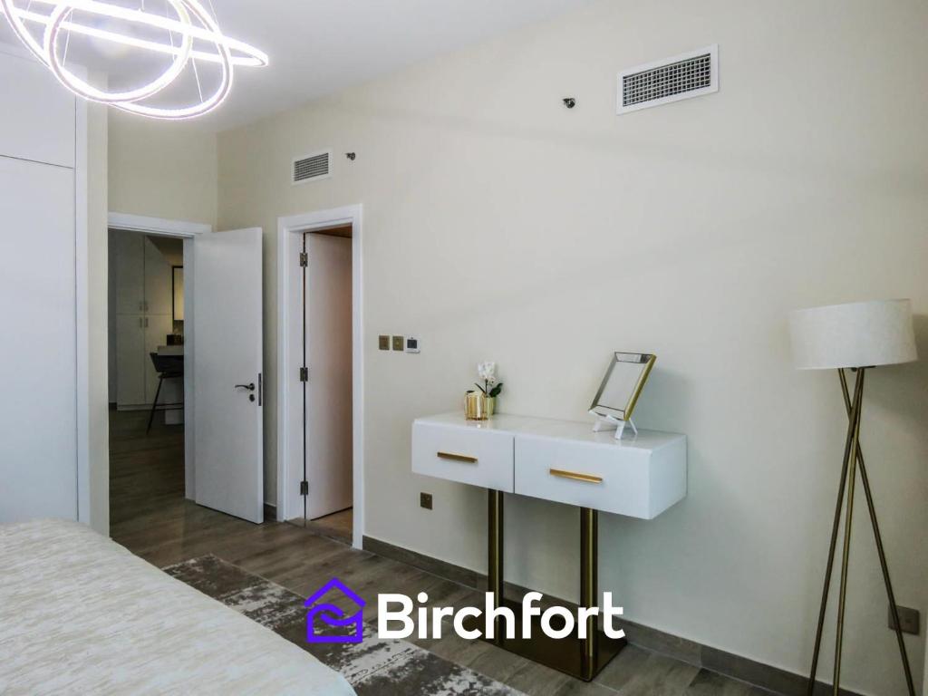 Birchfort - آپارتمان 2 خوابه بزرگ تازه بازسازی شده