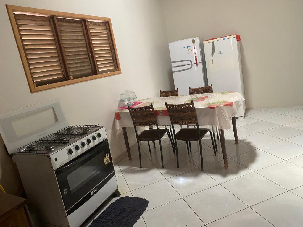 Kuchyň nebo kuchyňský kout v ubytování Lazer Hostel