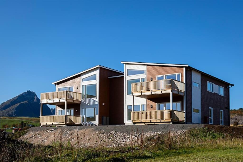 Fotografie z fotogalerie ubytování Modern penthouse with amazing view! v destinaci Liland