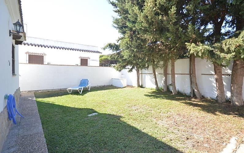 Vonkajšia záhrada v ubytovaní Casa Samuel Mayorazgo con piscina compartida