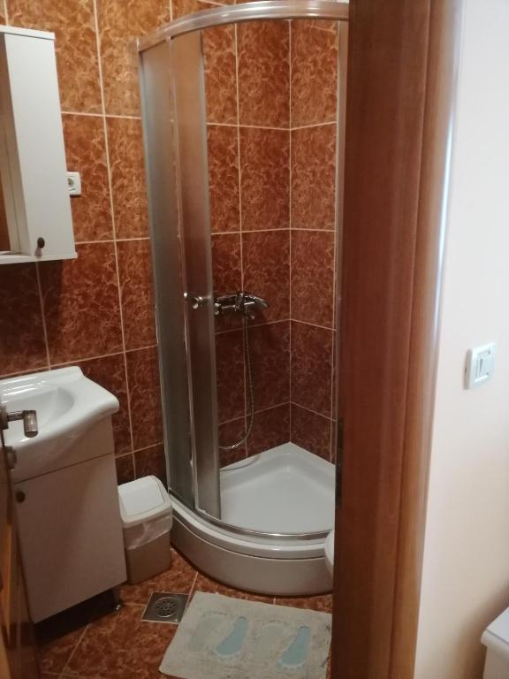 Kúpeľňa v ubytovaní Apartmani Dubrava