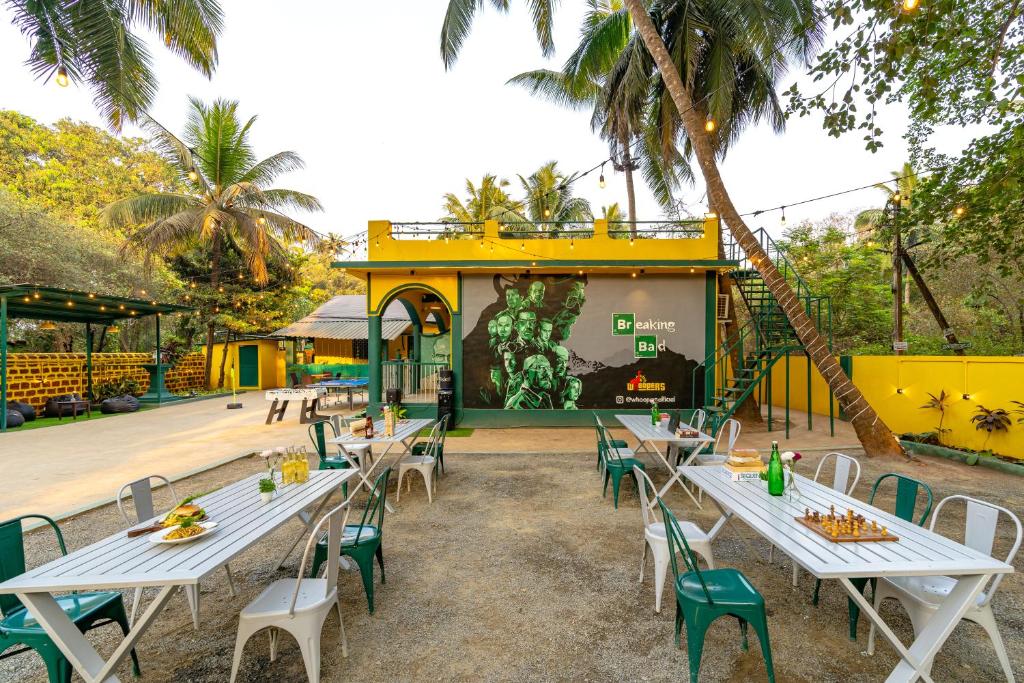 Zahrada ubytování Whoopers Hostel Anjuna, Goa
