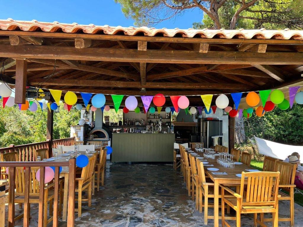 Restaurace v ubytování CASA DOBRESCU KATIGIORGIS PELION
