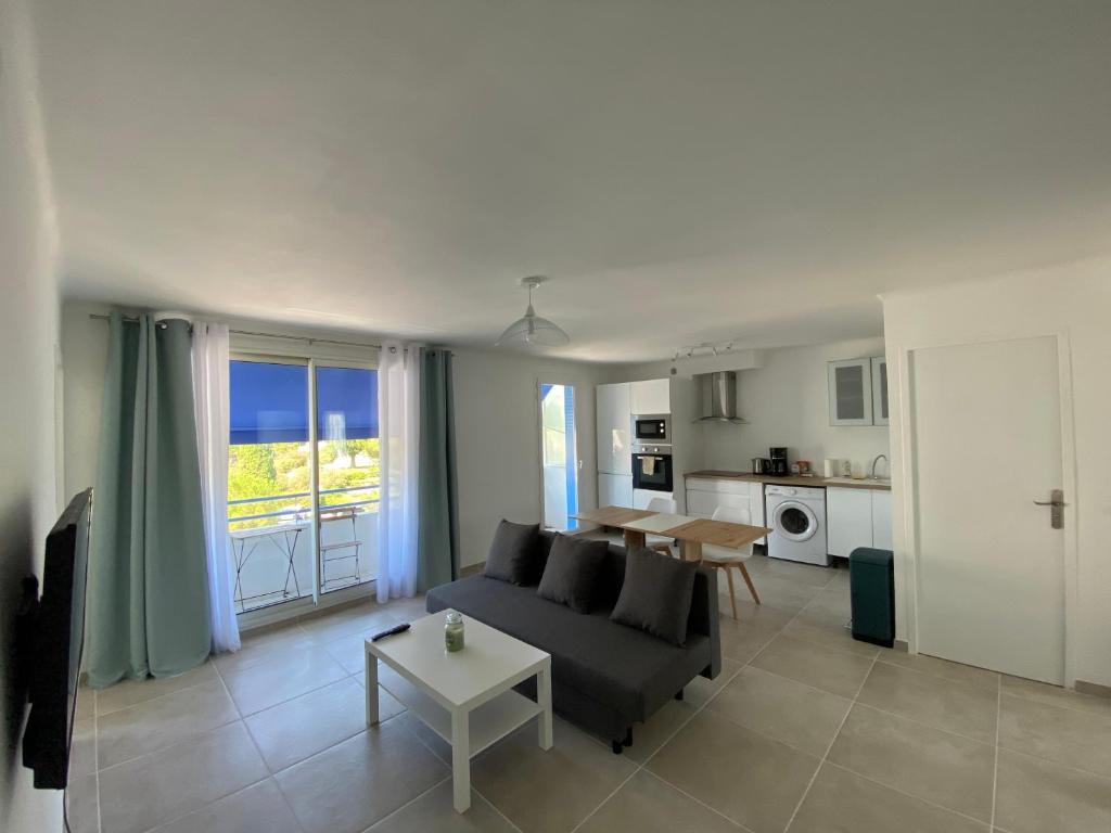 Fotografia z galérie ubytovania Appartement 3 Chambres avec places de stationnement v destinácii Marseille