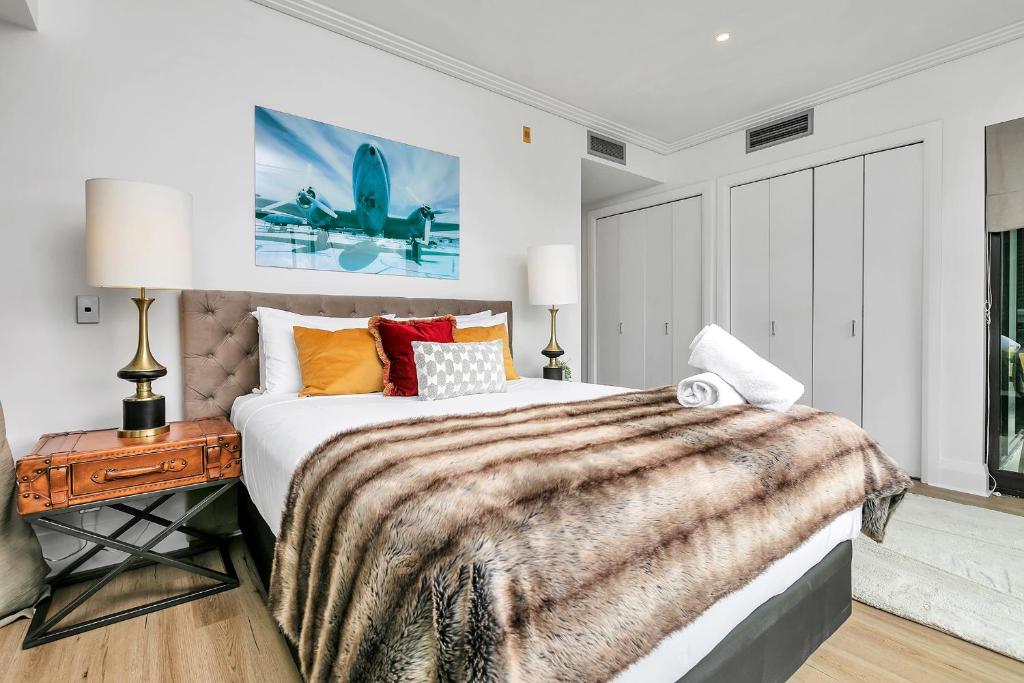 Glamorous Getaway - Heart of the Viaduct 'Quays' - Resim 18