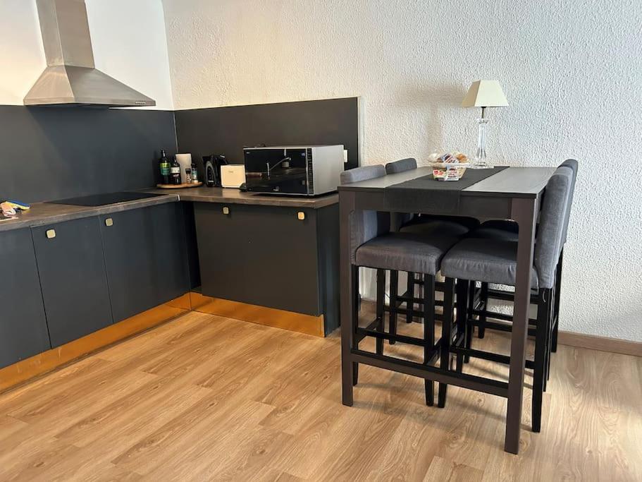 Fotografia z galérie ubytovania Appartement spacieux et cosy centre historique LE CASTILLET v destinácii Perpignan