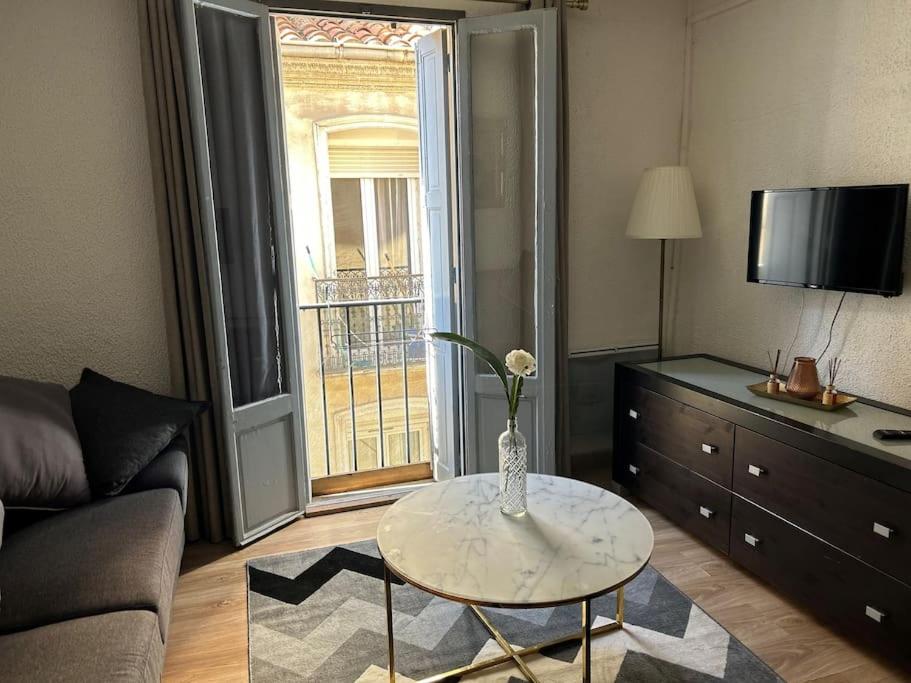Fotografia z galérie ubytovania Appartement spacieux et cosy centre historique LE CASTILLET v destinácii Perpignan
