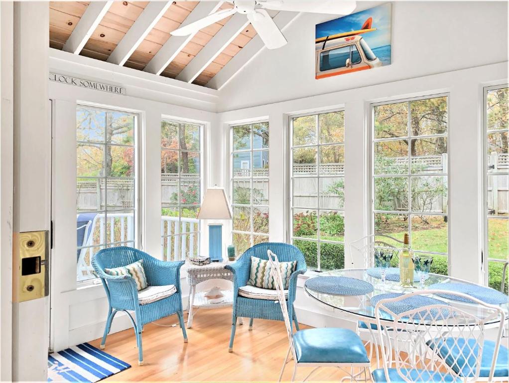 Posezení v ubytování 58 Longs Lane Chatham Cape Cod - Sea Glass