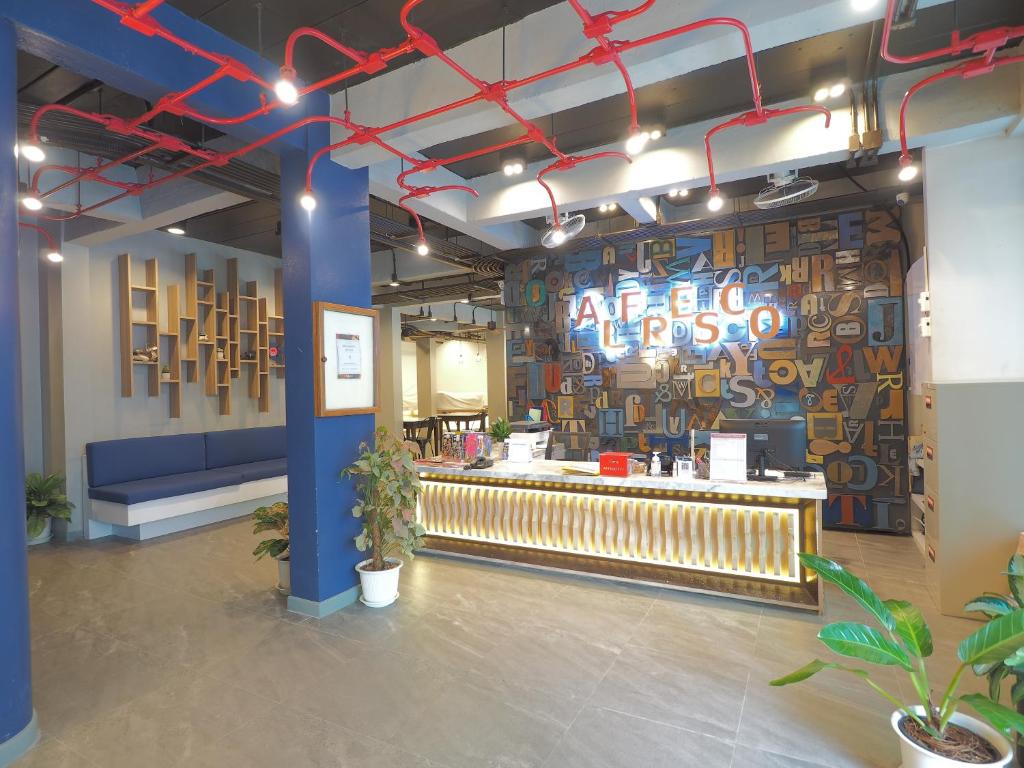 Alfresco Phuket Hotel - Resim 9