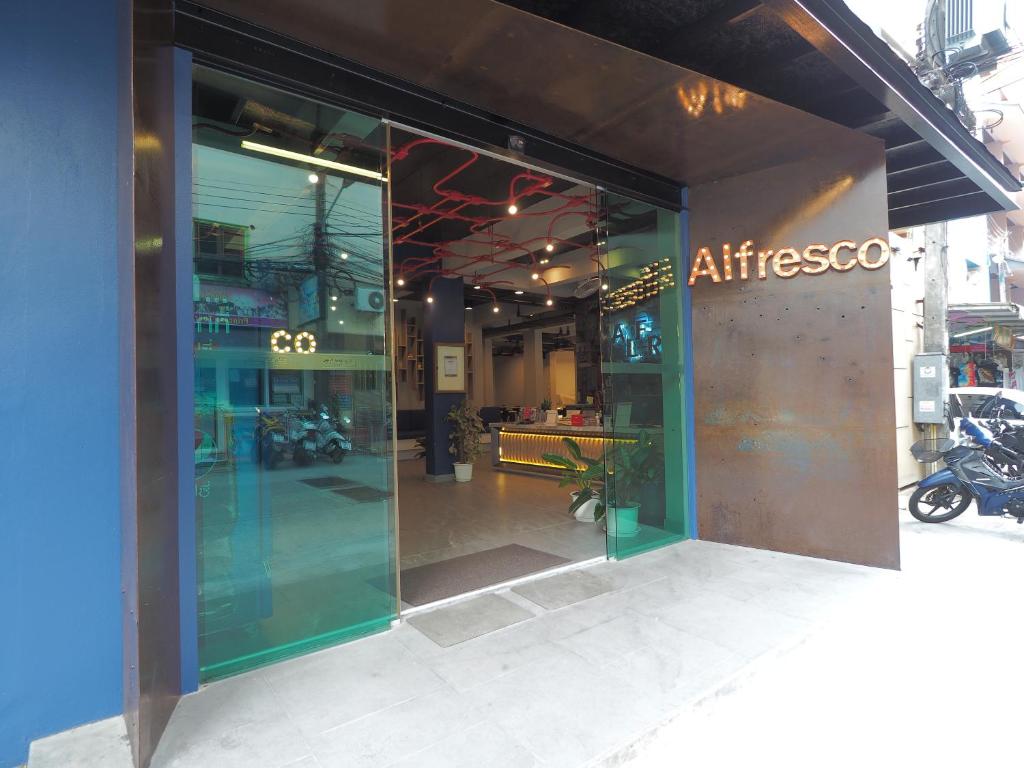 Alfresco Phuket Hotel - Resim 14