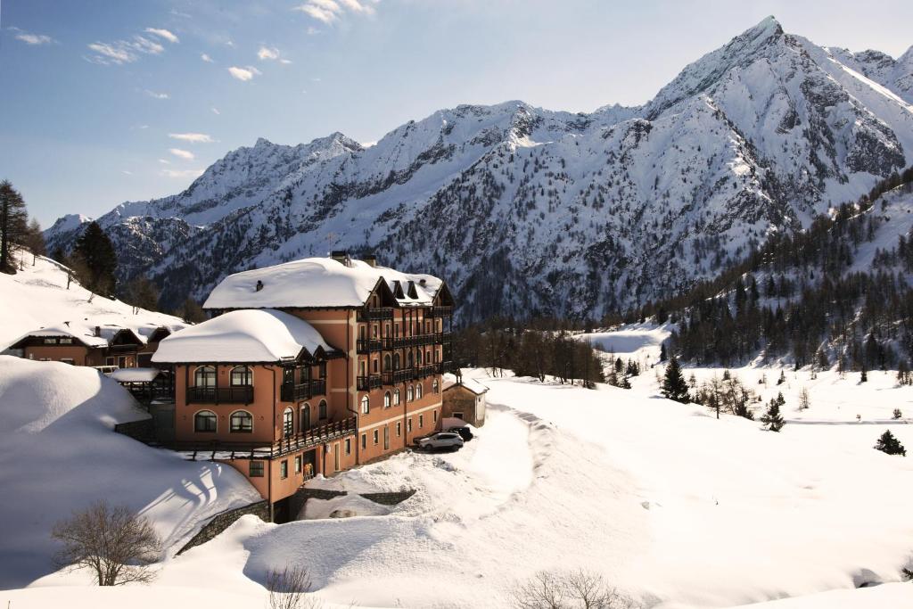 L'établissement Locanda Locatori en hiver