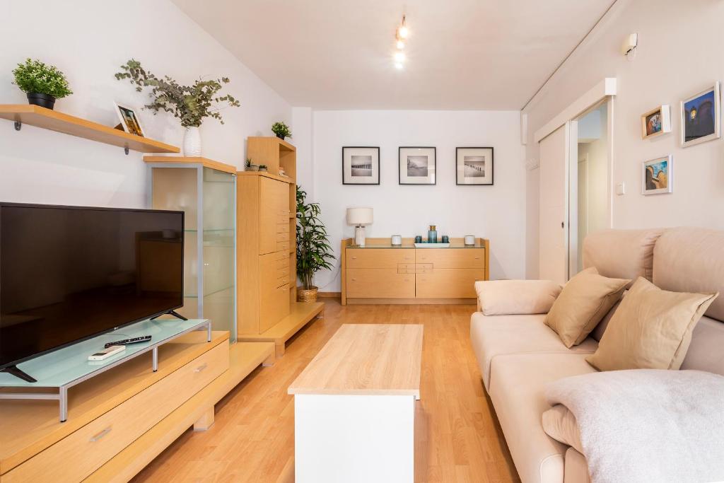 Precioso piso moderno: Terraza, A/C, NetFlix, WiFi, Valencia ...