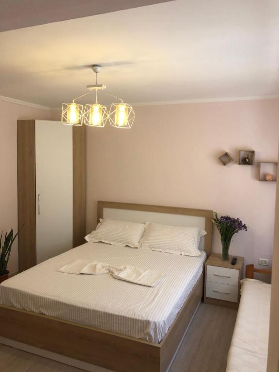 Itan’s apartment-Lovely guest apartment in center - Image 2