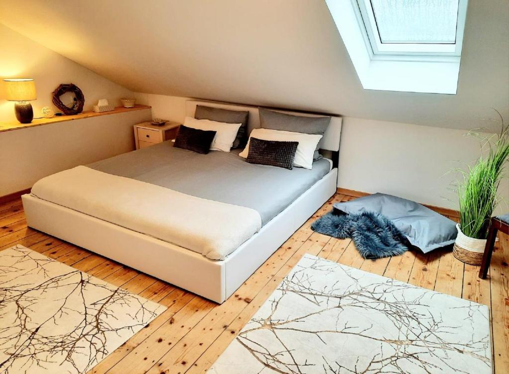 Postel nebo postele na pokoji v ubytování Parkside Appartement