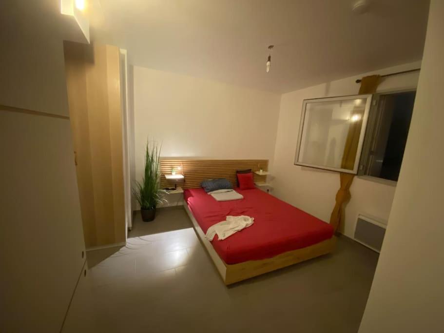 Posteľ alebo postele v izbe v ubytovaní Bel Appartement 1 chambre à 50m de la plage