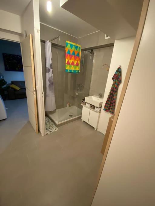 Kúpeľňa v ubytovaní Bel Appartement 1 chambre à 50m de la plage