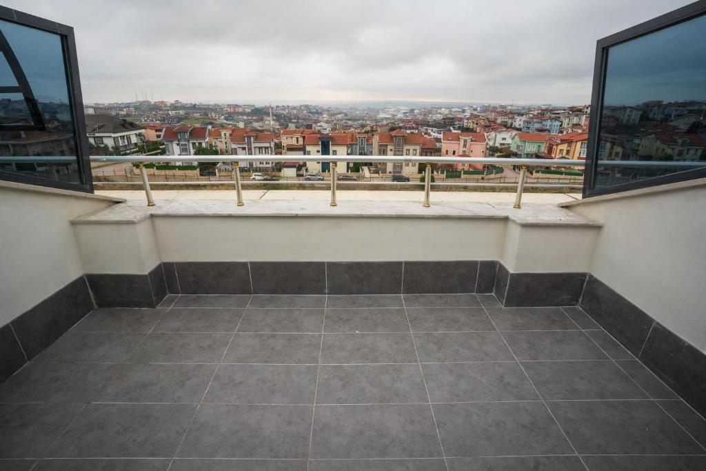A balcony or terrace at Express Plus Hotel