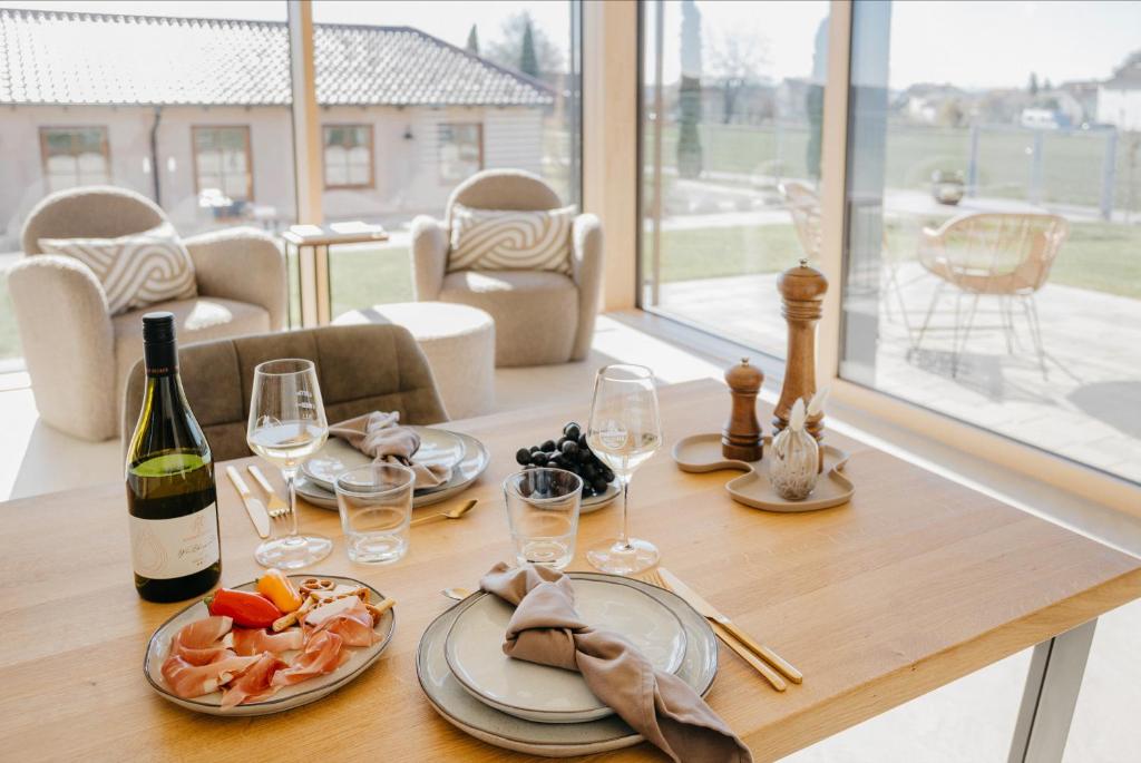 Nápoje v ubytování Weinberg Chalets