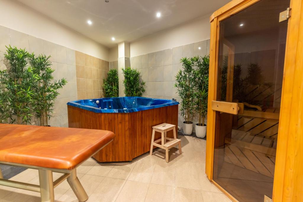 Fotografie z fotogalerie ubytování Hotel Sir Royal v Bukurešti
