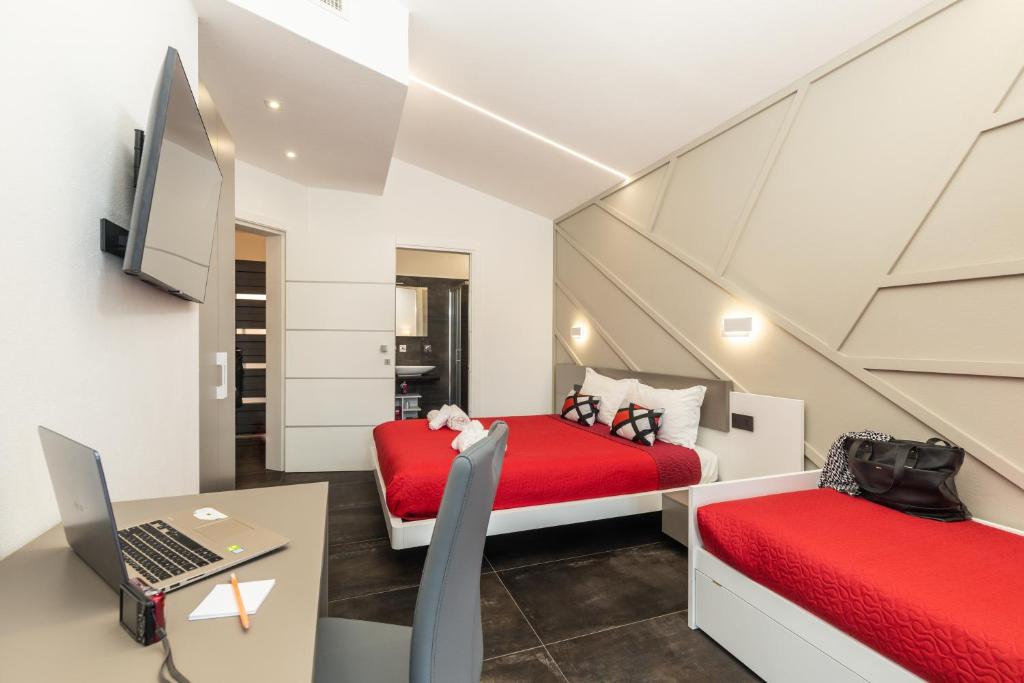 Incantos charme B&B - Chambre Royale Avec Balcon