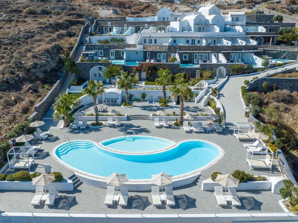 Bazén v ubytování Amber Light Villas nebo v jeho okolí