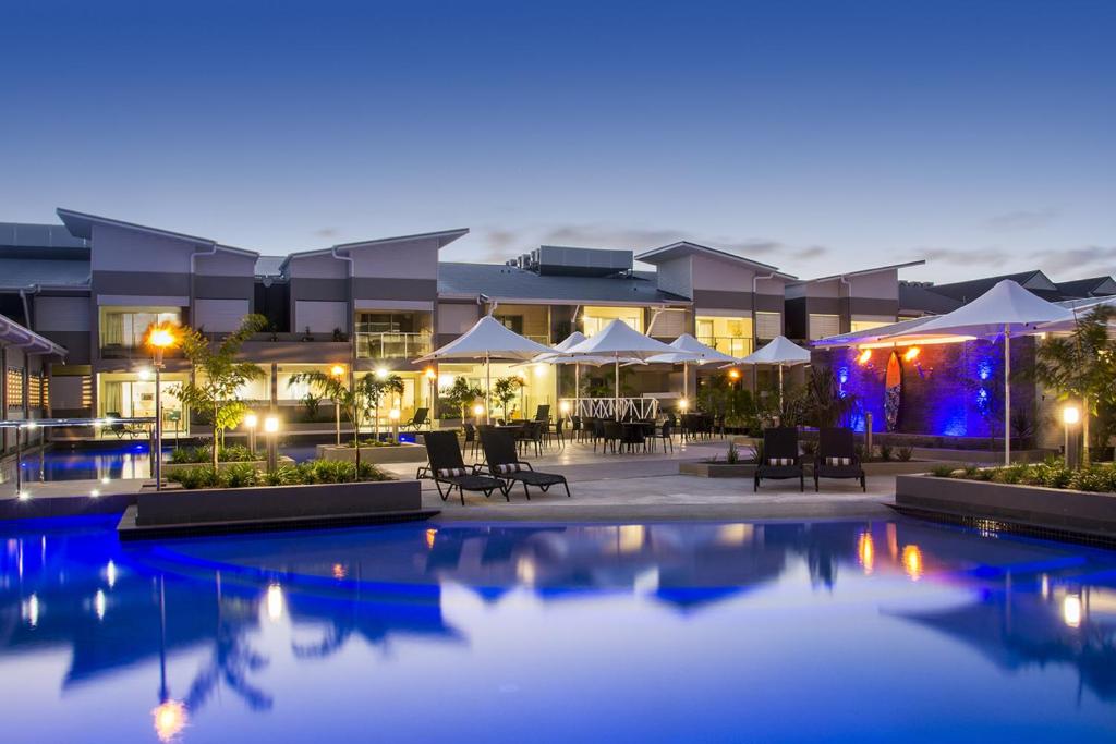 Bazén v ubytování 1770 Lagoons Central Apartment Resort Official nebo v jeho okolí