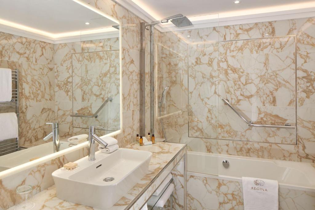 Hôtel Regina Louvre - Resim 18