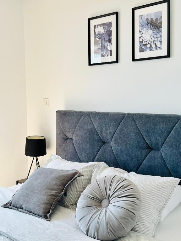 Postel nebo postele na pokoji v ubytování Apt Ljupka - Zadar - with private free parking