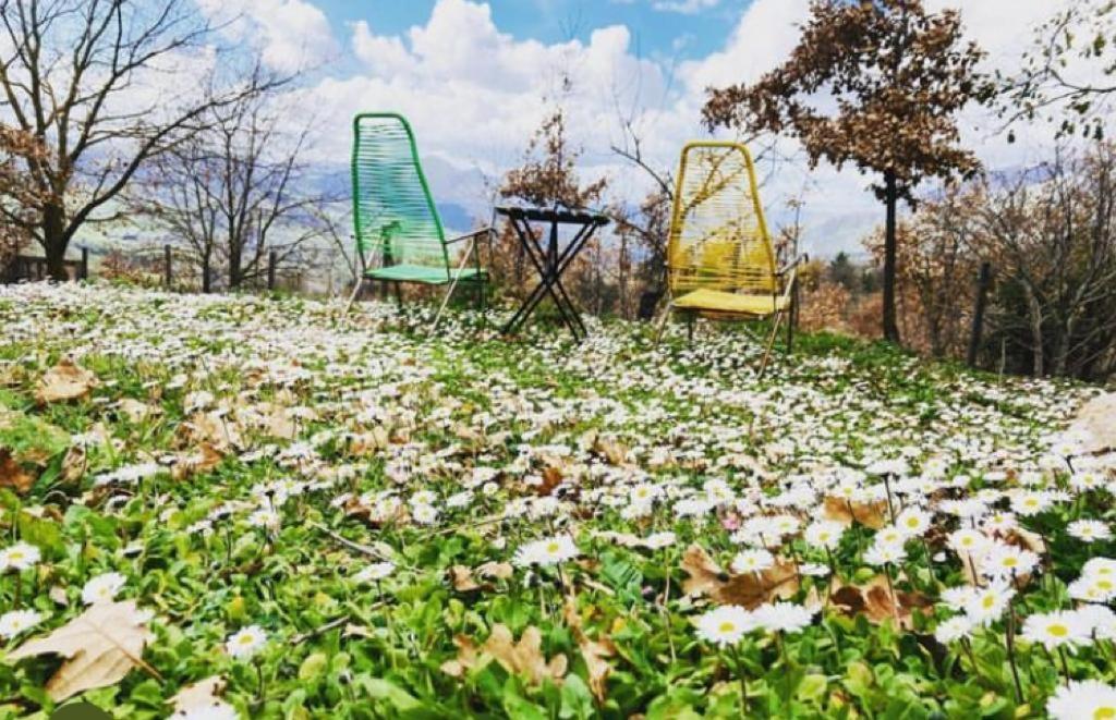 Zdjęcie z galerii obiektu HAPPY GLAMPING MADONIE w mieście Polizzi Generosa