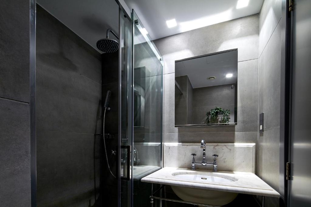 London Paddington Apartments - Deluxe Studio