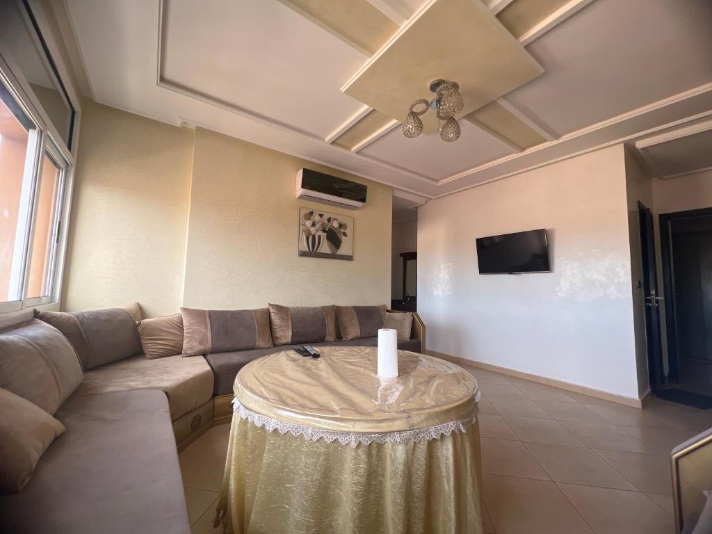 اقامة السعادة - Appartement De Trois Chambres
