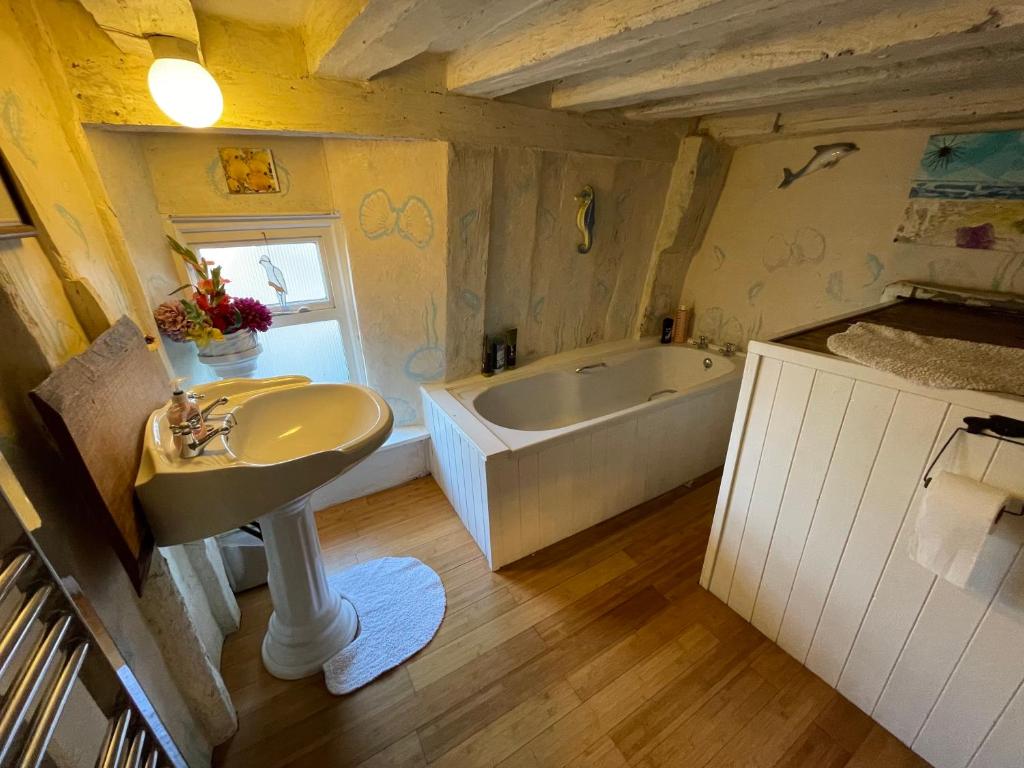 The Bridge Street Historic Guest House 3