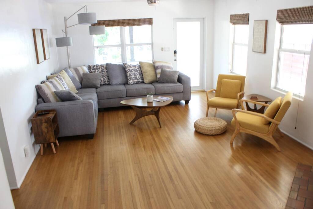 Vacation Home SeaLaVie Bamboo House Park&Walk to Las Olas Beaches