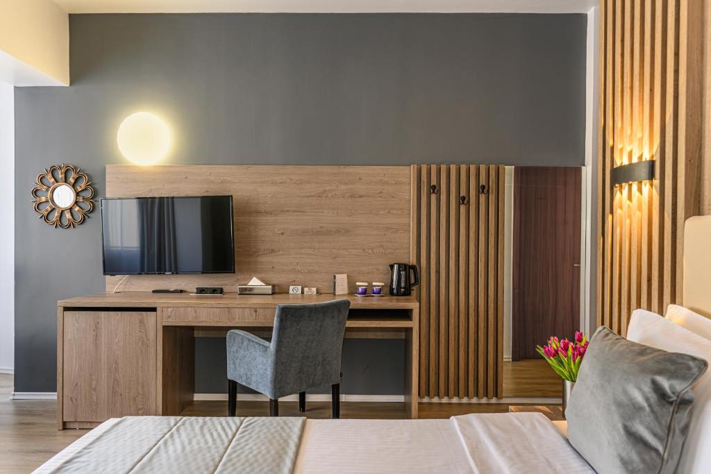 Unique Boutique - Resim 31