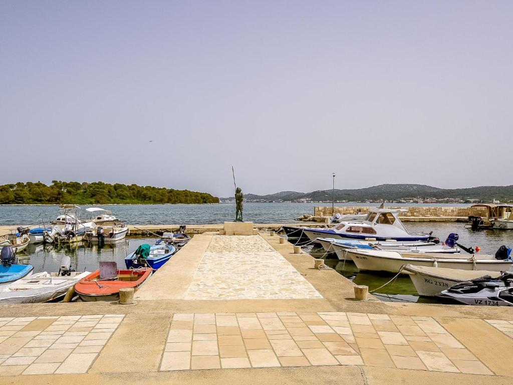 Fotografie z fotogalerie ubytování Holiday Home Bokolj - PSM154 by Interhome v destinaci Dobropoljana