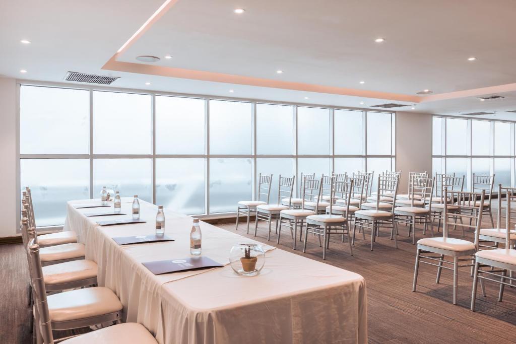 Restaurace v ubytování Exe Oriental Panamá