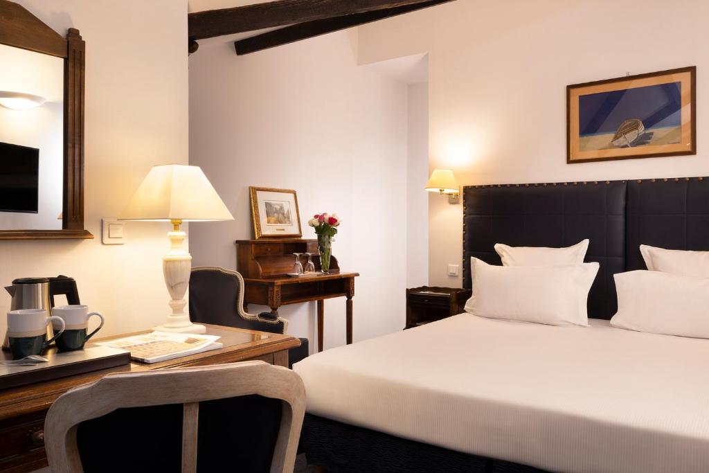 Relais Hôtel du Vieux Paris - Resim 25