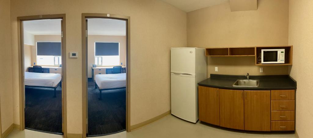 Kuchyň nebo kuchyňský kout v ubytování Residence & Conference Centre - Ottawa West