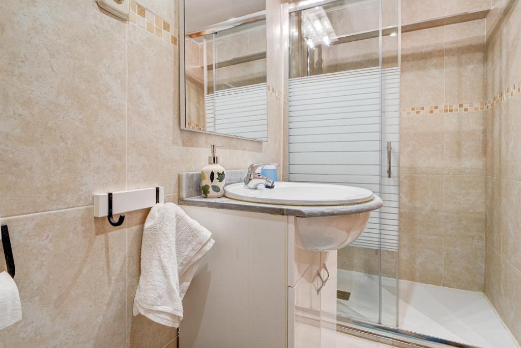 Koupelna v ubytování Maravilloso apartamento, Hondarribia, Terraza, 4Pax