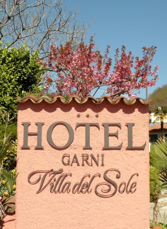 Certifikát, hodnocení, plakát nebo jiný dokument vystavený v ubytování Hotel Garni Villa del Sole