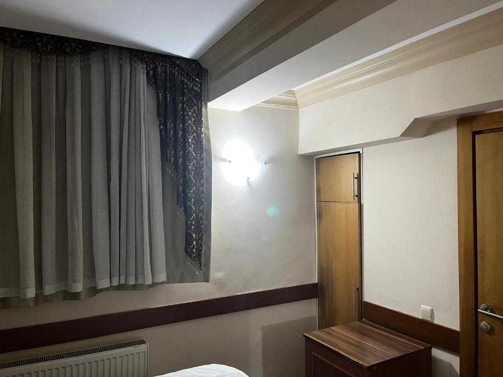امکانات Grand Peninsula Hotel - تصویر ۴