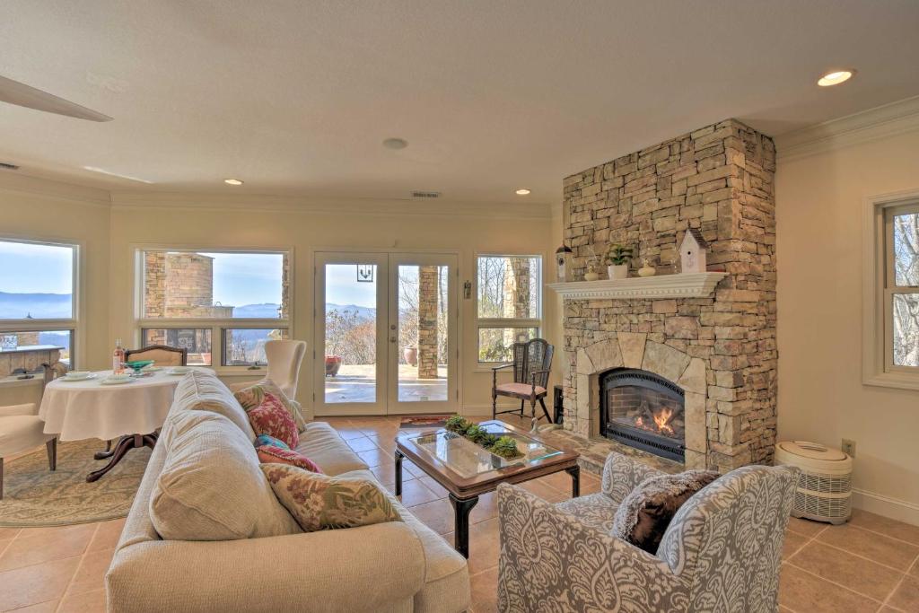 Cozy Vacation Rental Near Lake Chatuge!, Hayesville Aktualisierte