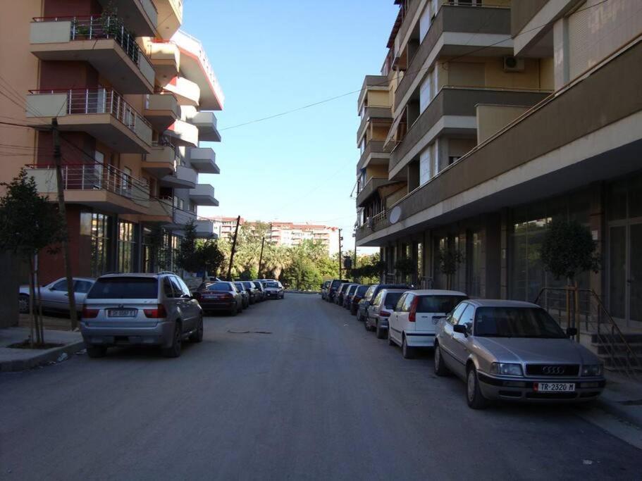 Lake View Apartment&Residences Tirane (Albanien Tirana)