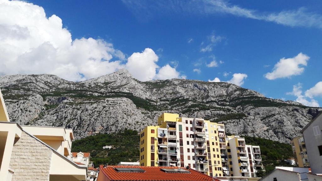 Výhľad na hory alebo výhľad na hory priamo z apartmánu