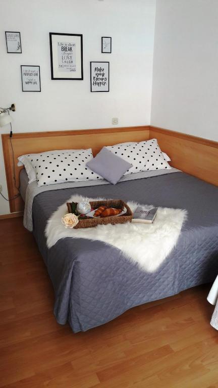 Posteľ alebo postele v izbe v ubytovaní Apartments Milena & Ante