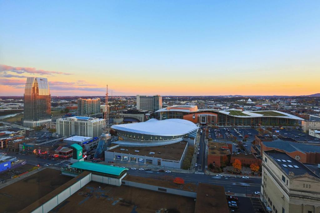 Renaissance Nashville Hotel - 