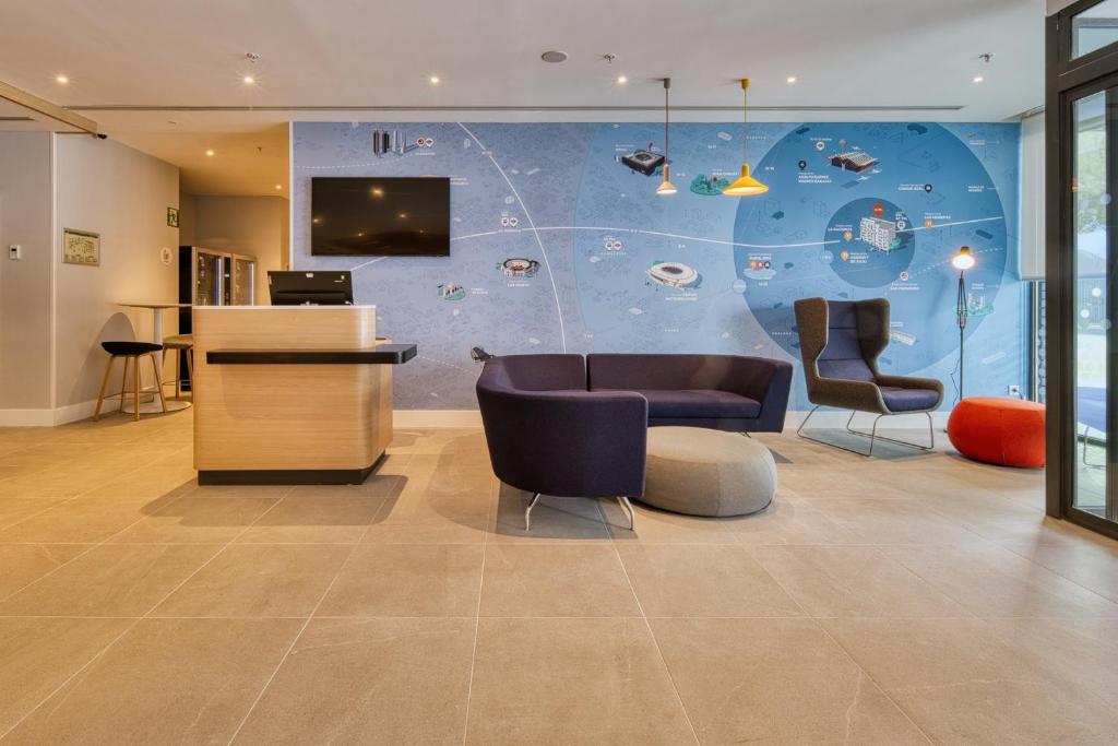 Holiday Inn Express - Madrid - Airport by IHG - Resim 37