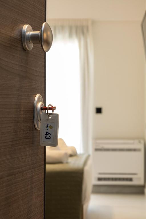 Ruby Luxury Suites - Resim 32